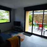 Petite Maison En Briere.