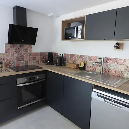 בית נופש Petite Maison En Briere. Donges