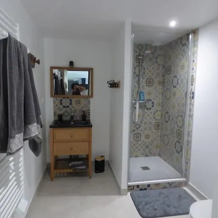 Petite Maison En Briere. בית נופש Donges