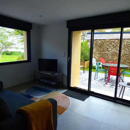 Petite Maison En Briere.