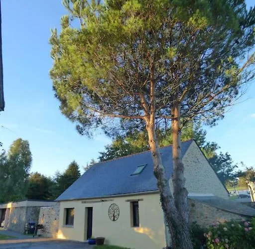 Petite Maison En Briere. *