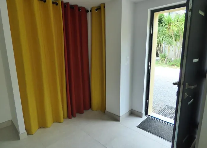 Petite Maison En Briere.