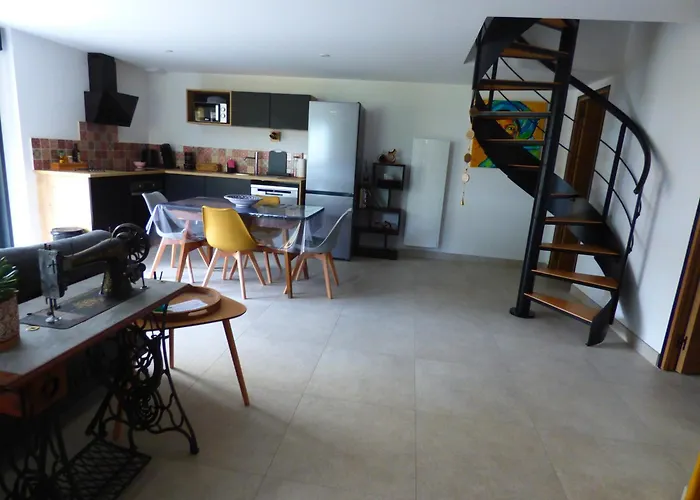 Petite Maison En Briere. Donges