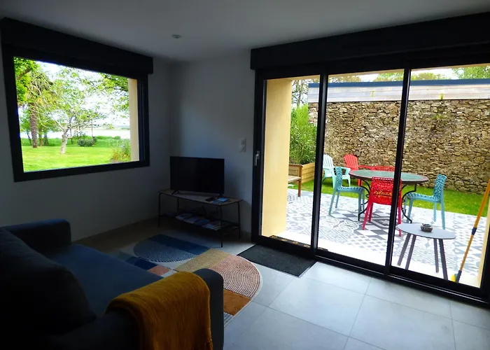 Petite Maison En Briere.